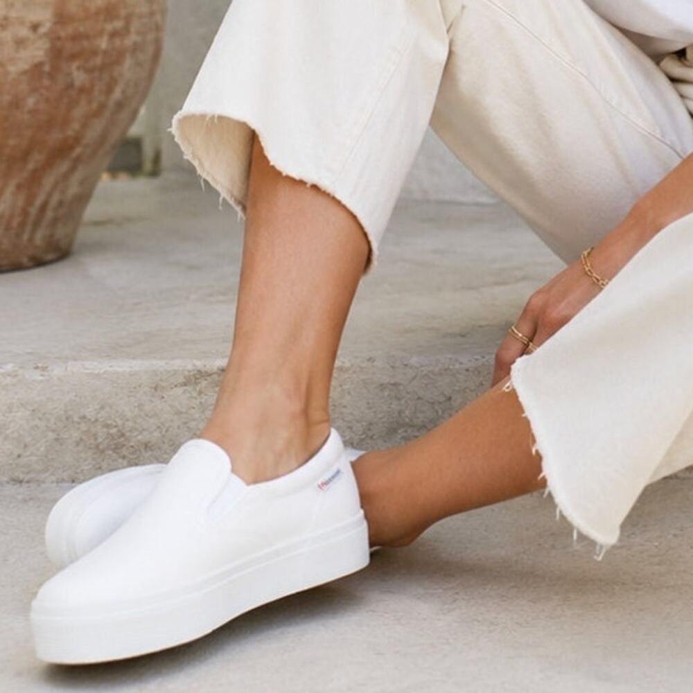 Superga Women’s 2740 Platform Slip-On Sneakers White Canvas Size 41(9.5 US) NIB